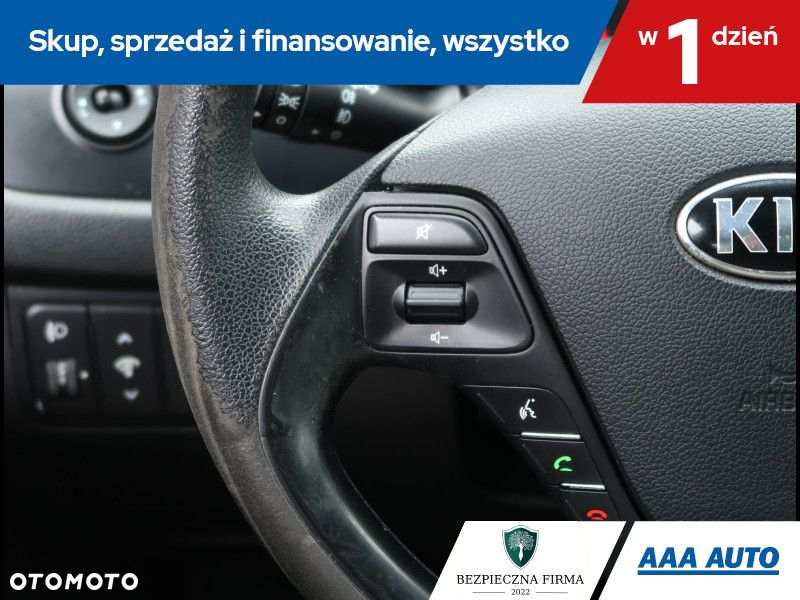 Kia Ceed - 17