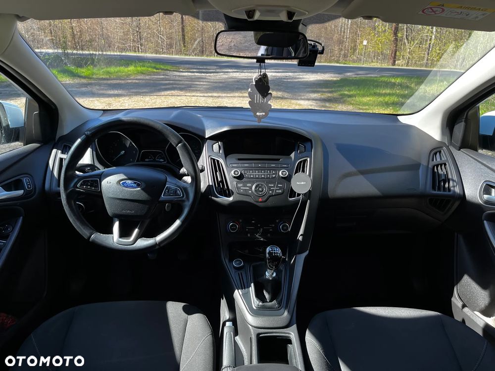 Ford Focus - 9