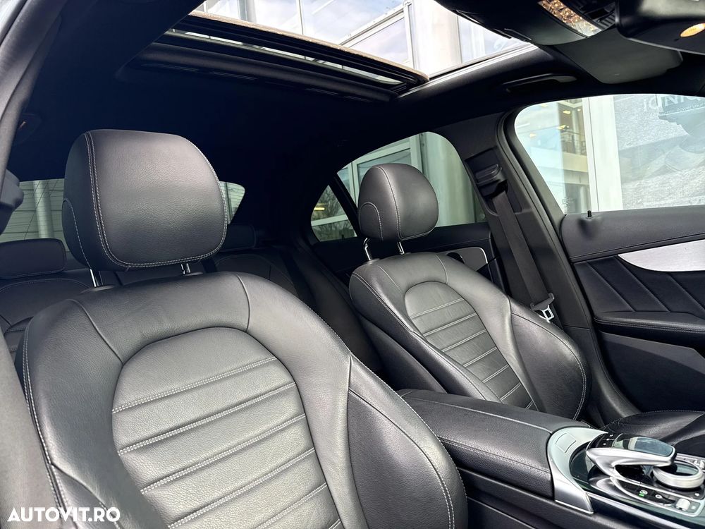 Mercedes-Benz C - 25