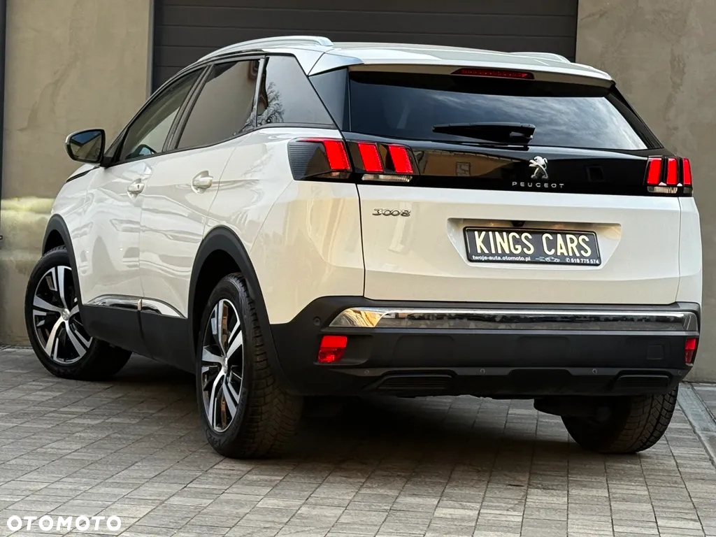 Peugeot 3008 BlueHDi 130 Stop & Start EAT8 Allure Pack - 32