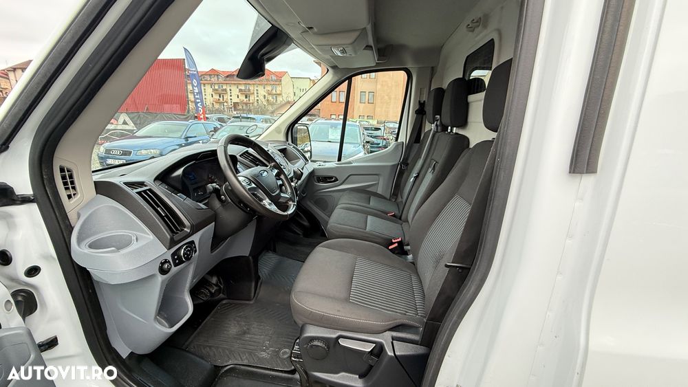 Ford Transit - 29