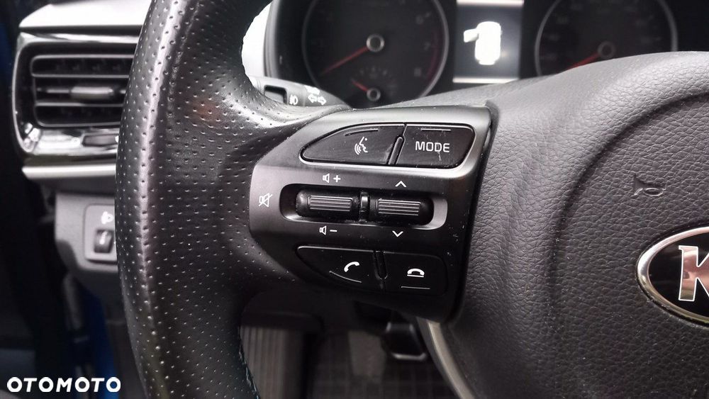 Kia Stonic 1.0 T-GDI L - 16