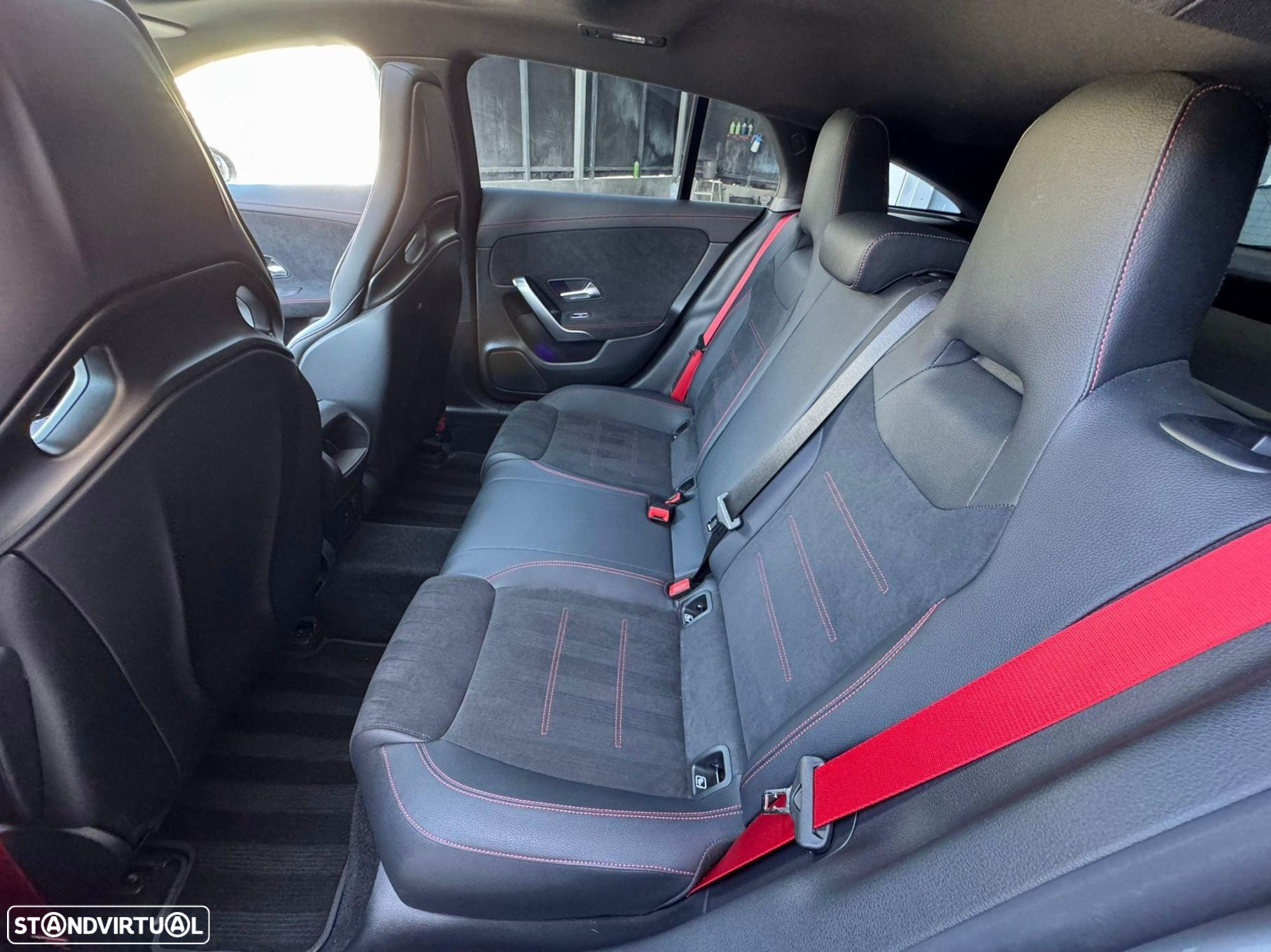 Mercedes-Benz CLA 45 AMG S Shooting Brake 4Matic+ - 25