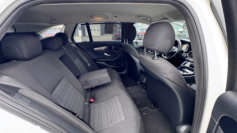 Mercedes-Benz C - 7