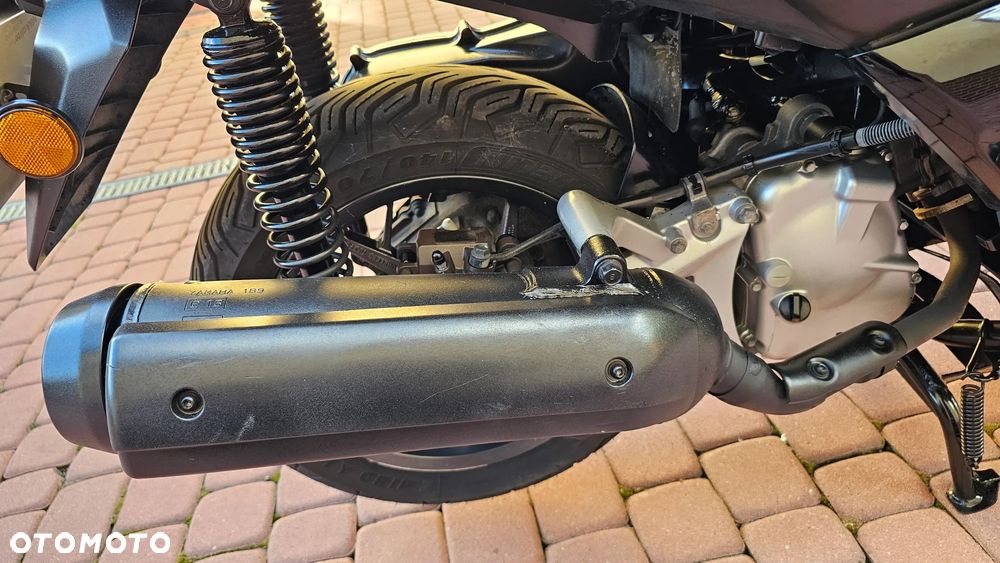 Yamaha X-max - 38