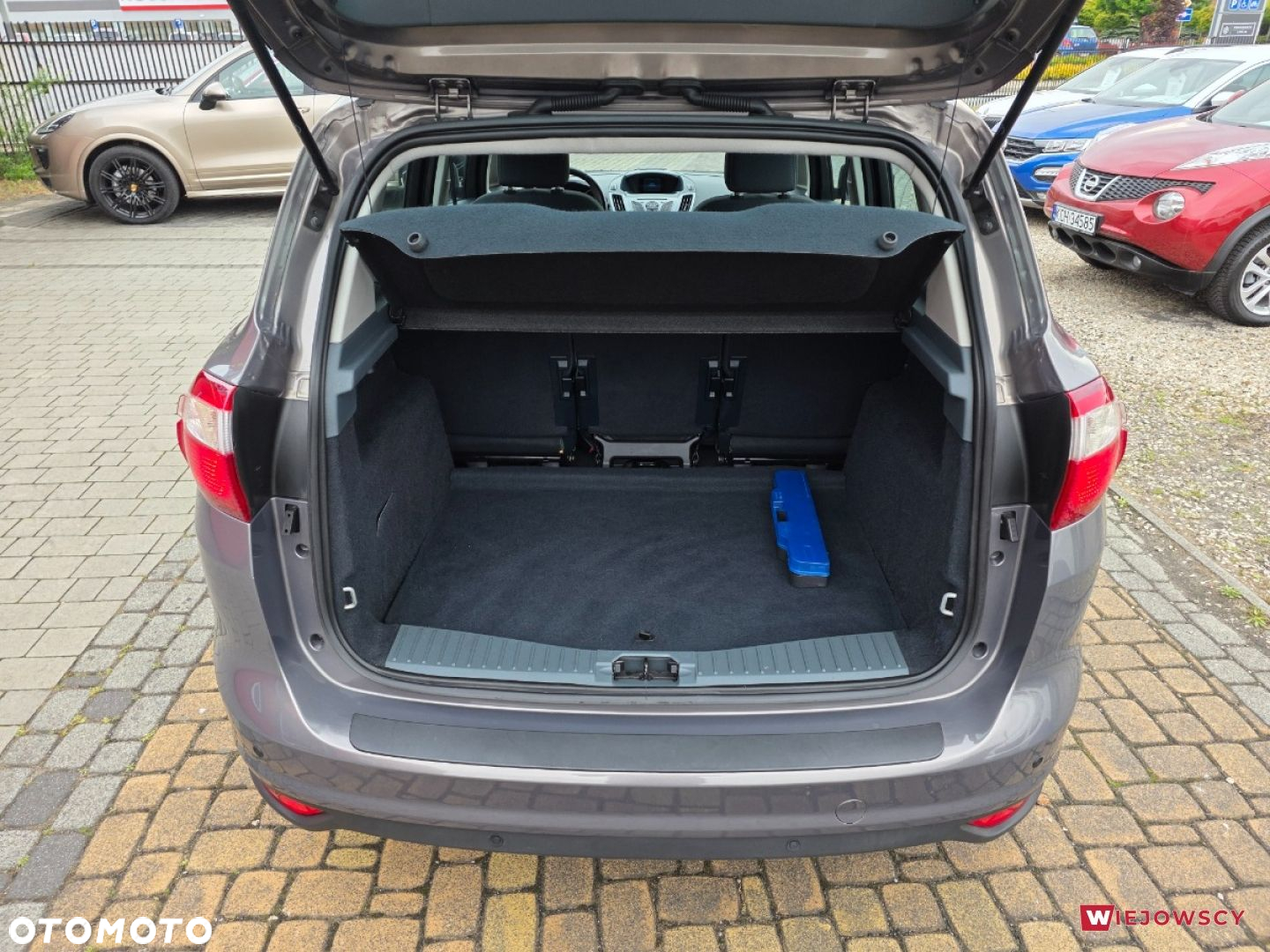 Ford C-MAX - 14