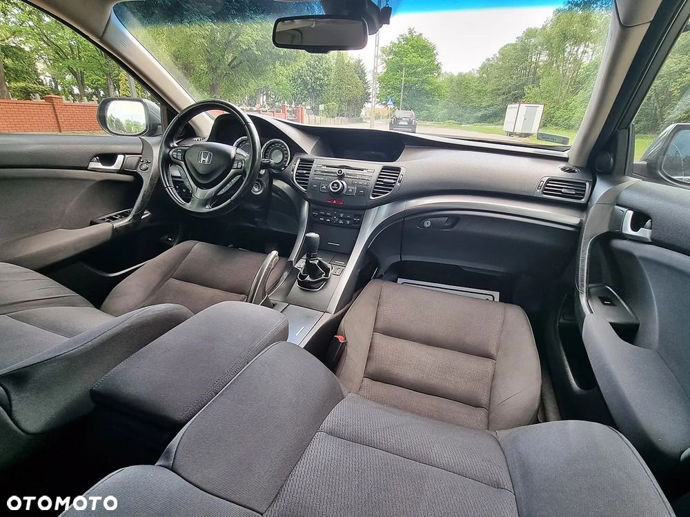 Honda Accord 2.0 Elegance Advantage - 10