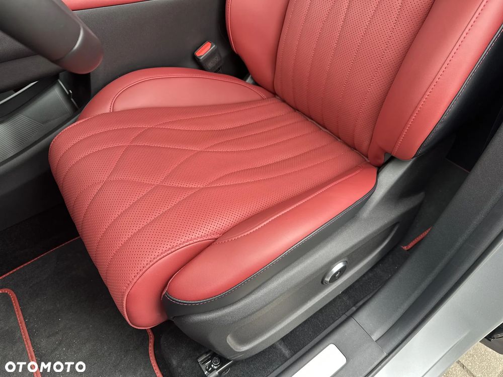 Omoda 9 1.5 Super Hybrid Exclusive AWD - 13