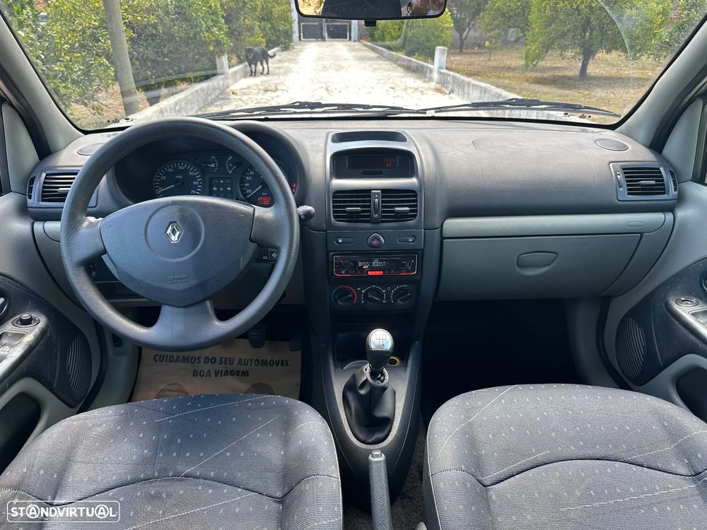 Renault Clio 1.5 dCi Confort Privilège - 12