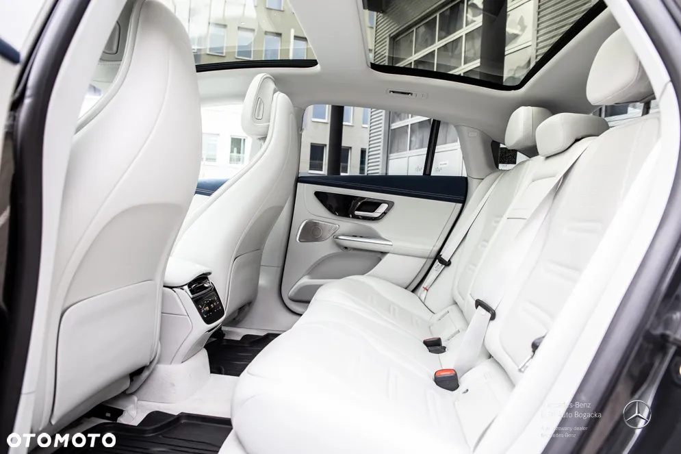 Mercedes-Benz EQE AMG 43 90.5kWh 4-Matic+ - 22