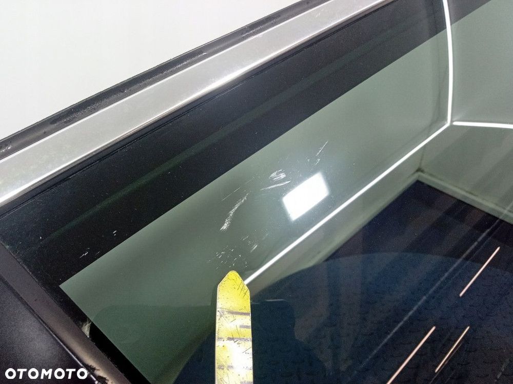 BMW 5 F11 TOURING DRZWI TYŁ PRAWE TYLNE A52 SPACEGRAU - 6