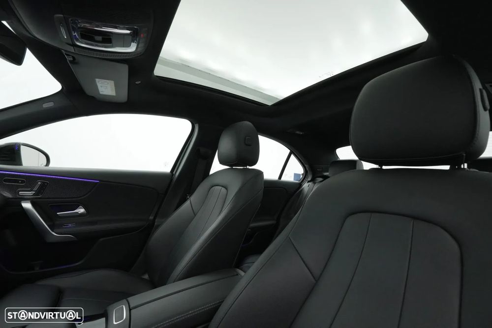 Mercedes-Benz A 180 Limousine d AMG Line Aut. - 23
