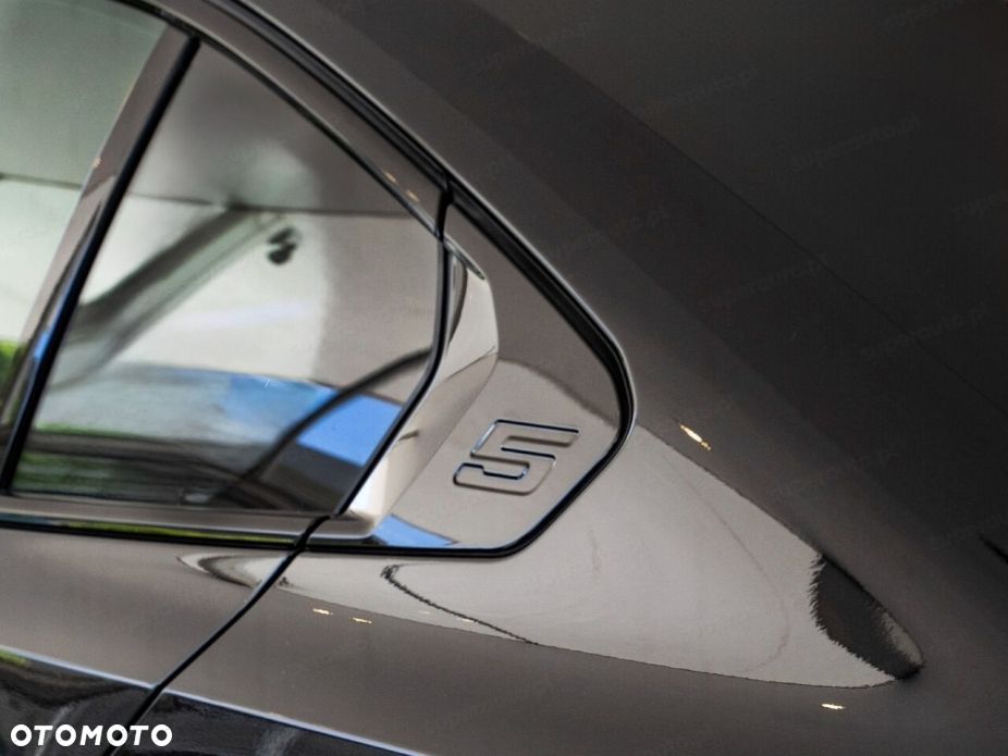 BMW Seria 5 520d xDrive mHEV M Sport - 6