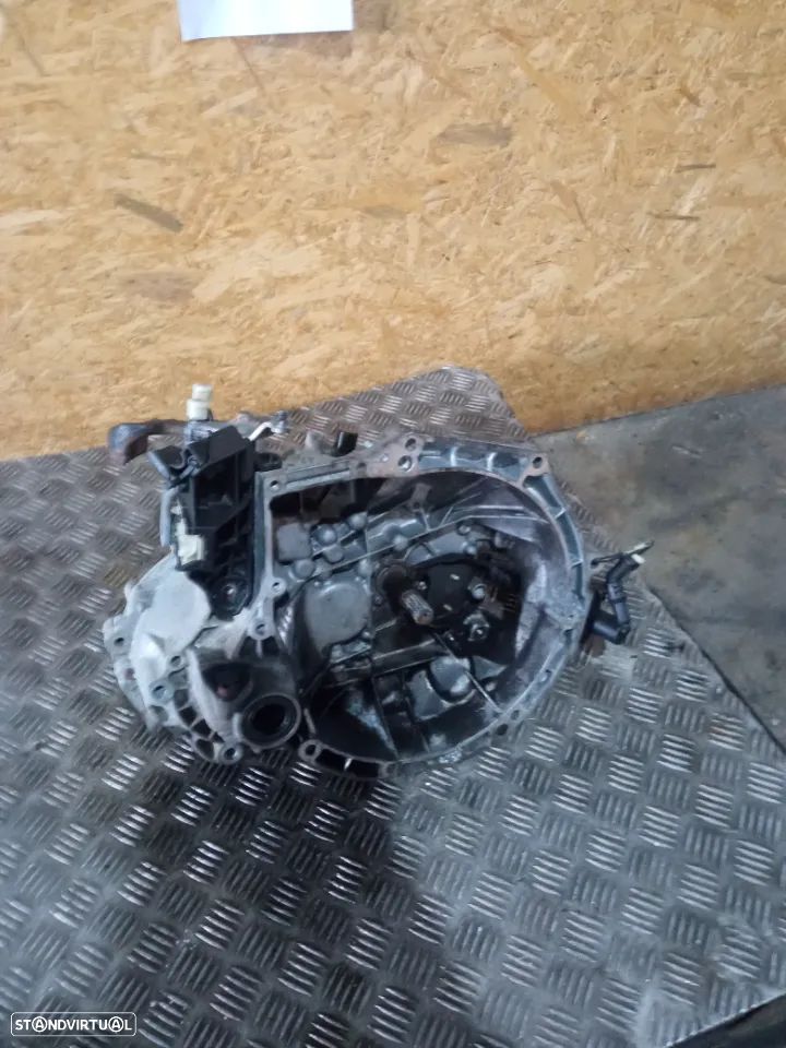 Caixa de velocidades Peugeot 207 1.4i 16V REF: 20CQ88 - 5