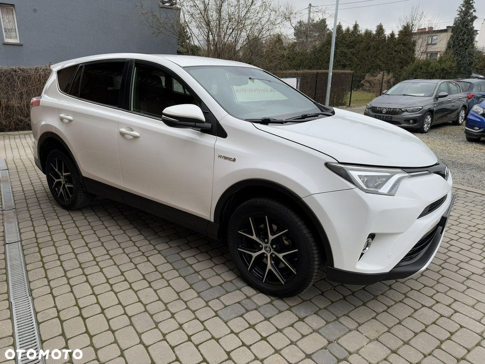 Toyota RAV4 - 4