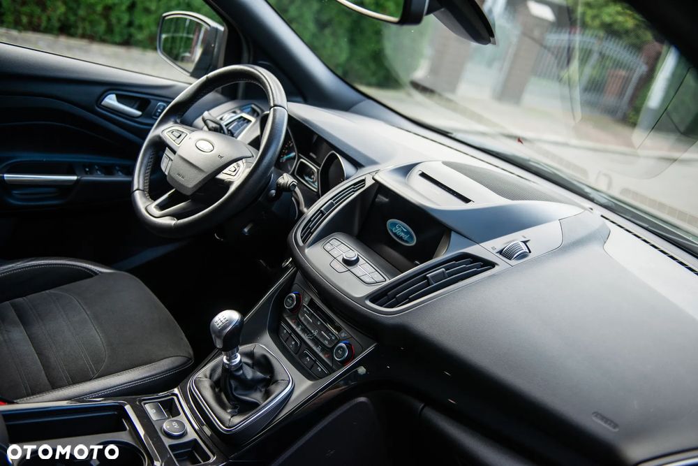 Ford Kuga 1.5 EcoBoost FWD ST-Line ASS - 29