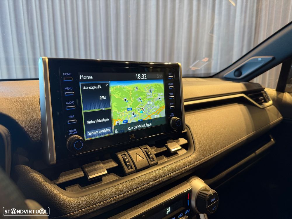 Toyota RAV4 2.5 HDF Black Edition - 21