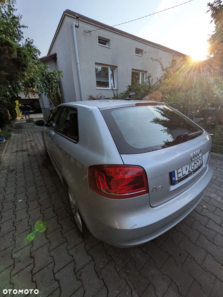 Audi A3 3-drzwiowe 1.6 Ambition - 13