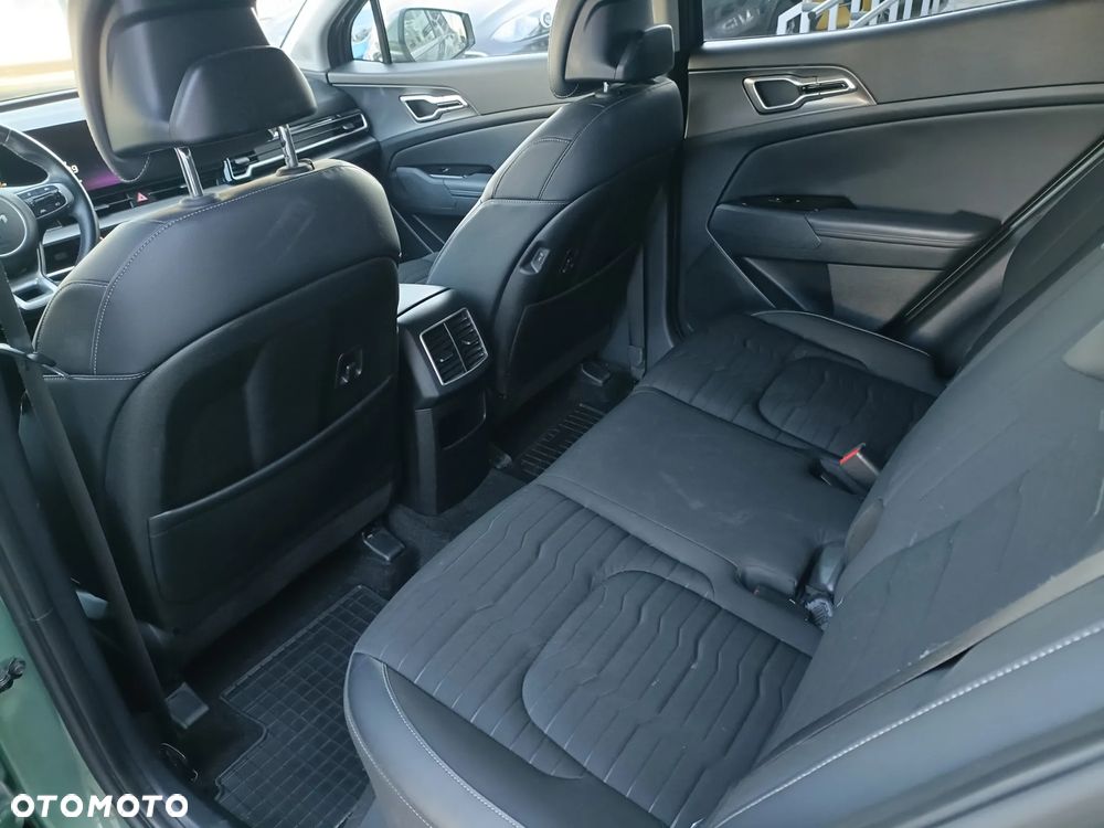 Kia Sportage 1.6 T-GDI Business Line 2WD - 24