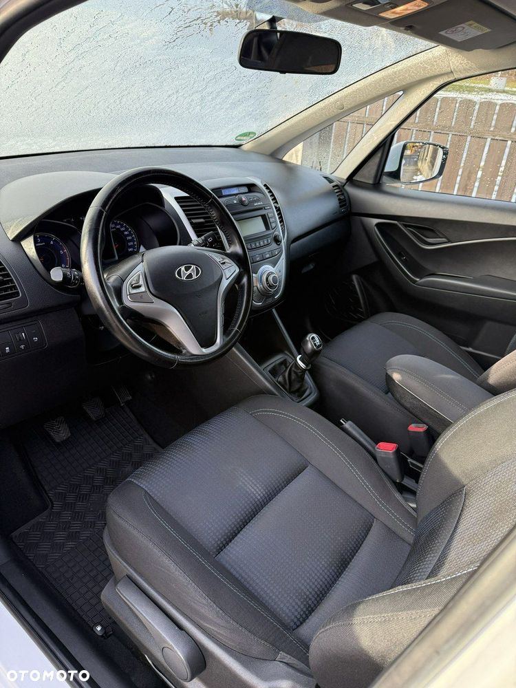 Hyundai ix20 - 7