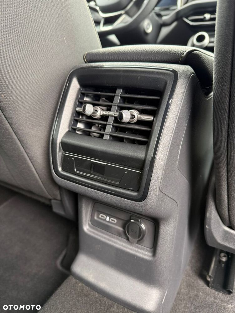 Skoda Kodiaq 1.5 TSI mHEV 4x2 Selection DSG - 28