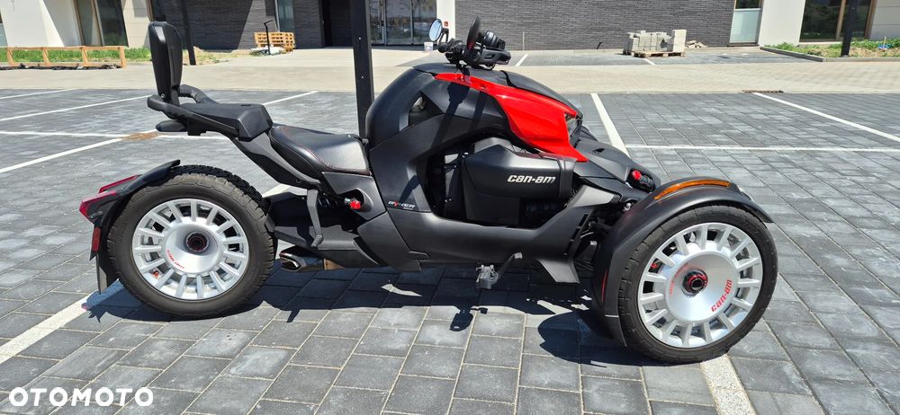 Can-Am Ryker - 8