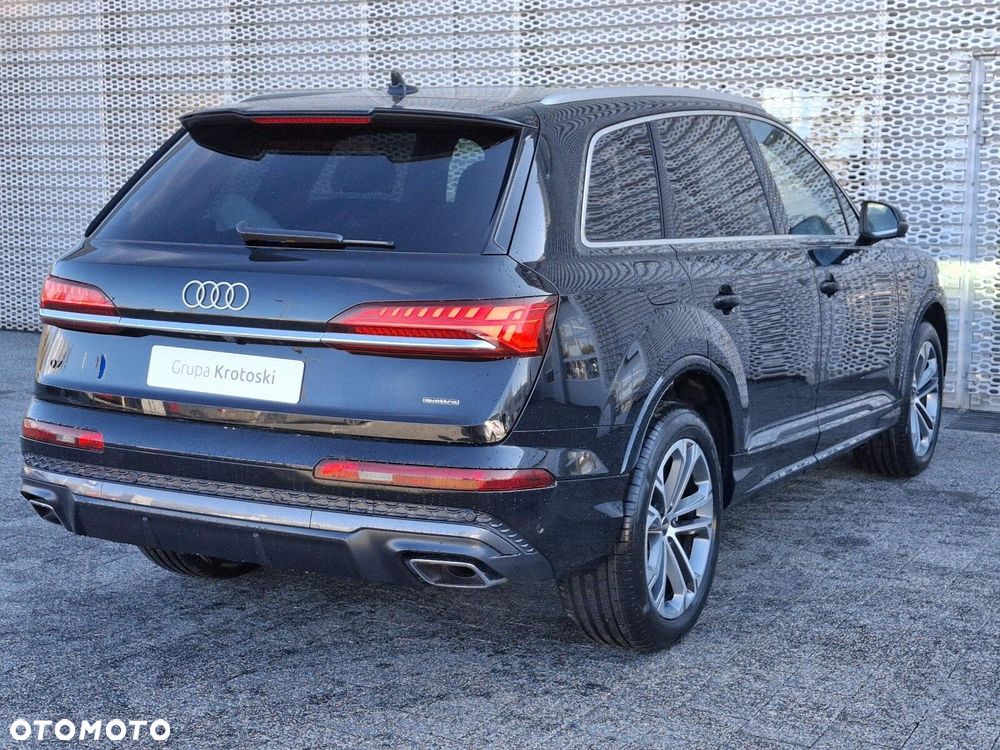 Audi Q7 - 4