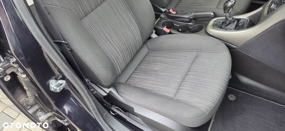 Opel Astra 1.4 ecoFLEX - 33