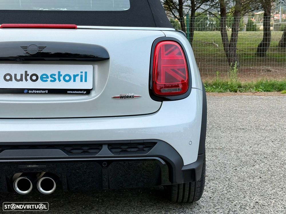 MINI Cabrio John Cooper Works Plus Auto Desportiva - 19