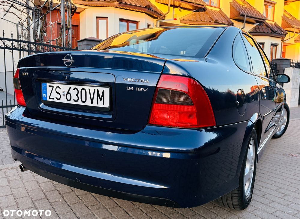 Opel Vectra 1.8 CD - 4
