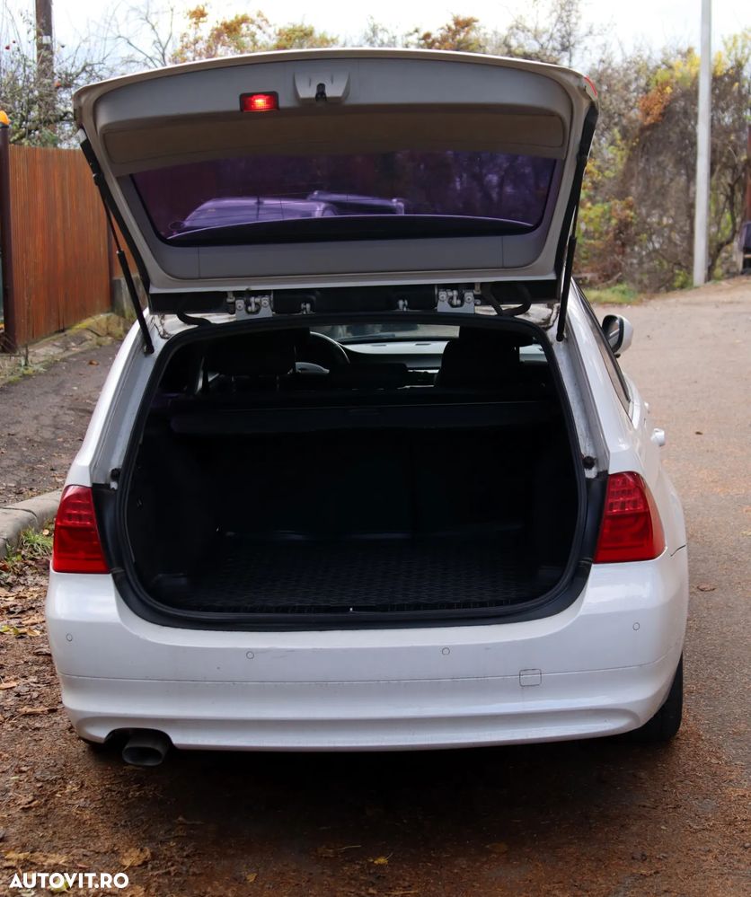 BMW Seria 3 318d - 19