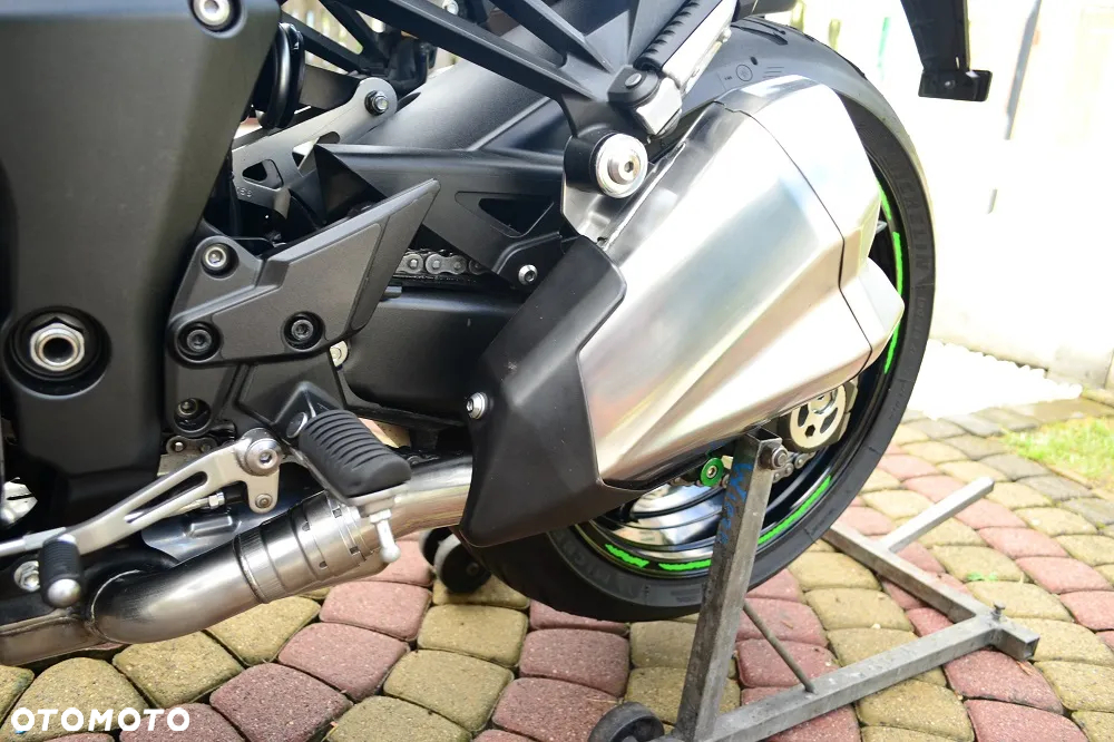 Kawasaki Ninja 1000 SX - 34