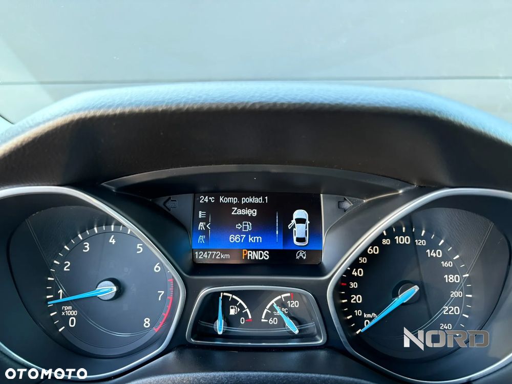 Ford Focus 1.0 EcoBoost Titanium - 23