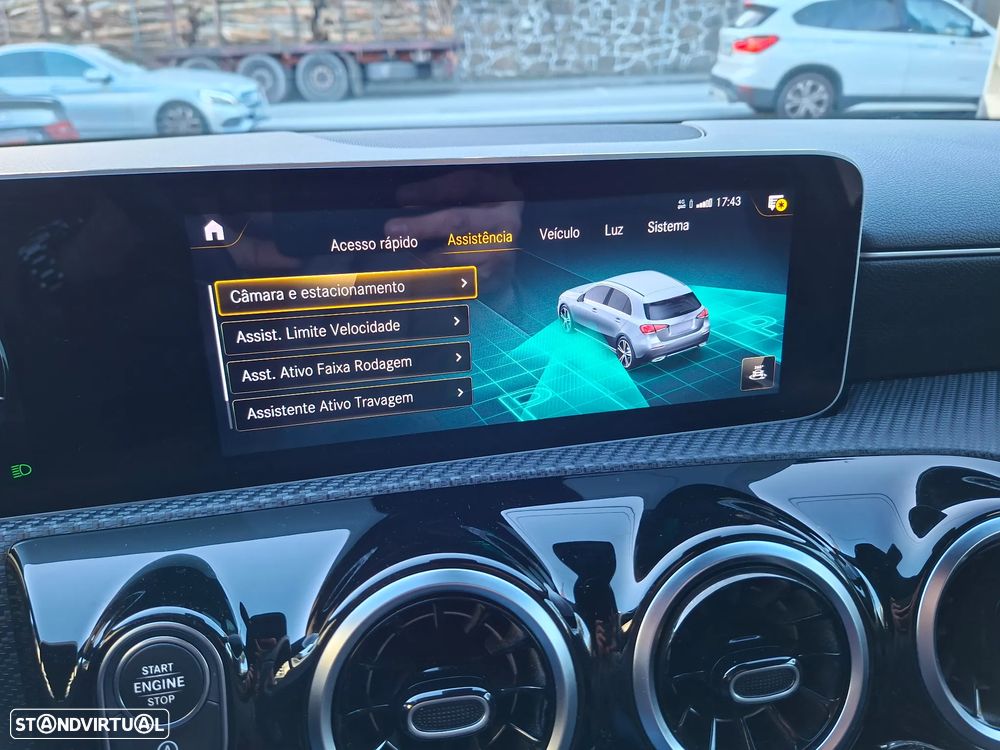 Mercedes-Benz A 200 Advanced Progressive - 34