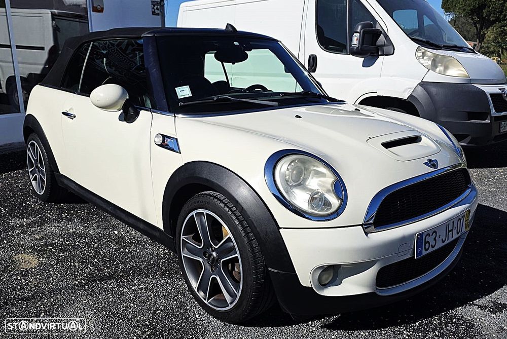 MINI Cabrio Cooper S - 8