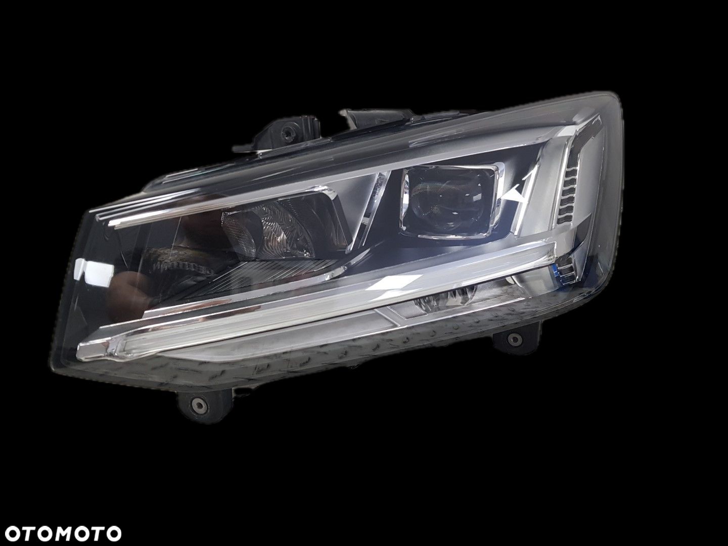 AUDI Q2 81A LAMPA LEWA PRZEDNIA PRZÓD REFLEKTOR FULL LED IDEALNAEUROPA81A941033 - 1