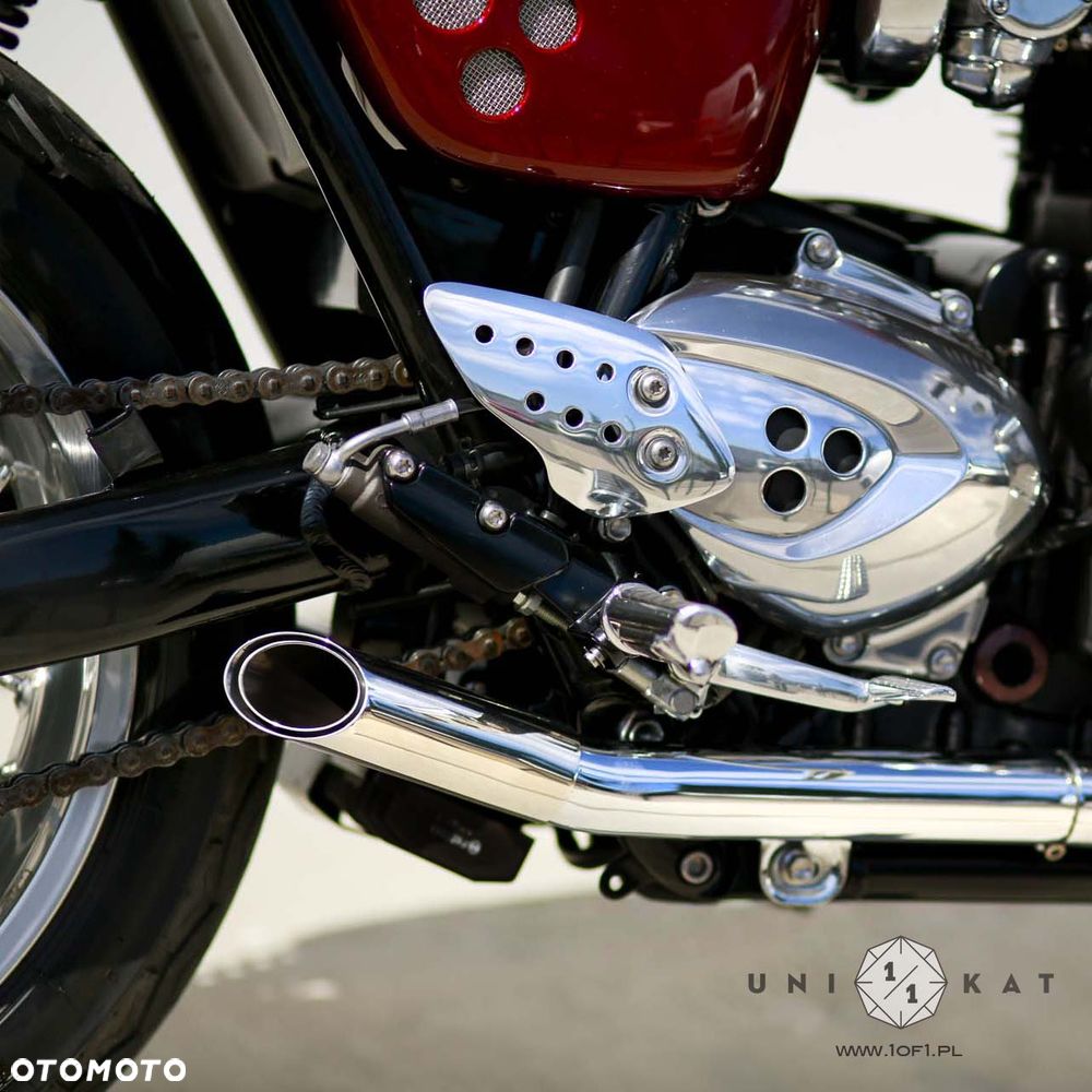 Triumph Thruxton - 11
