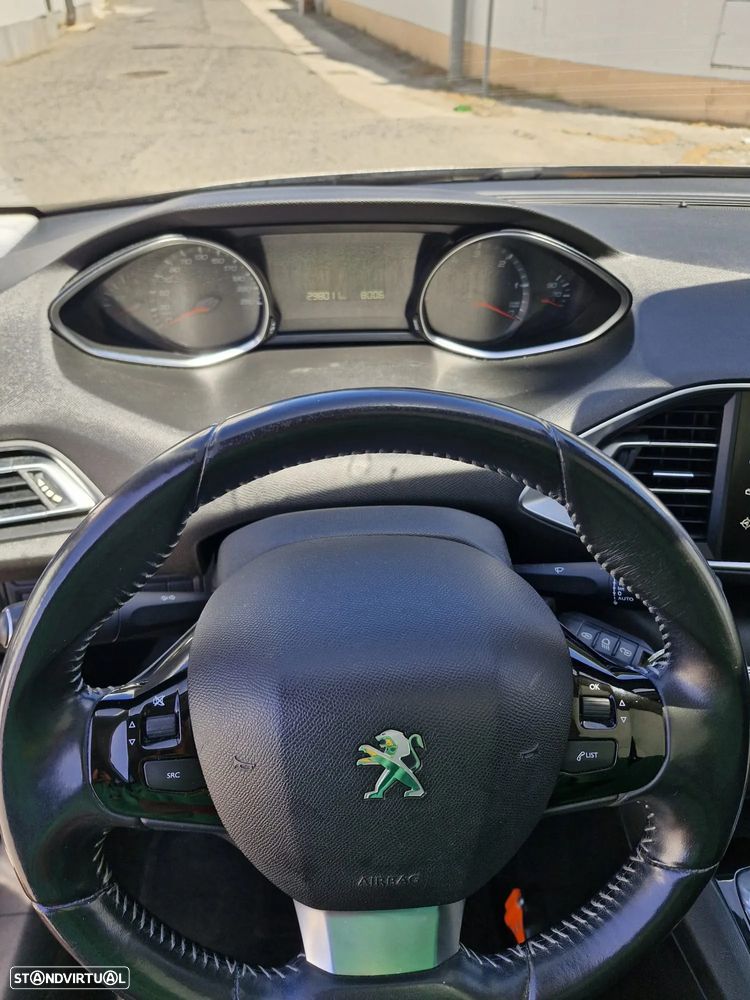 Peugeot 308 SW BlueHDi 120 Stop & Start Active - 13