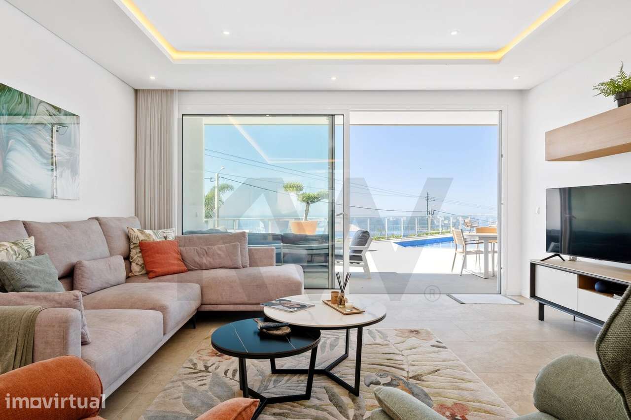 Moradia T3 Térrea - Contemporânea com Piscina, e Vista Mar Panorâmica - Grande imagem: 3/56
