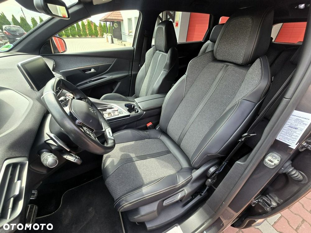 Peugeot 5008 1.6 PureTech GT Line S&S EAT8 - 21