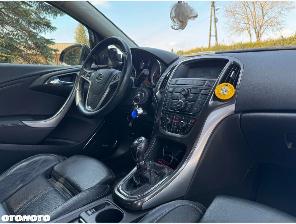 Opel Astra 2.0 CDTI Cosmo - 16