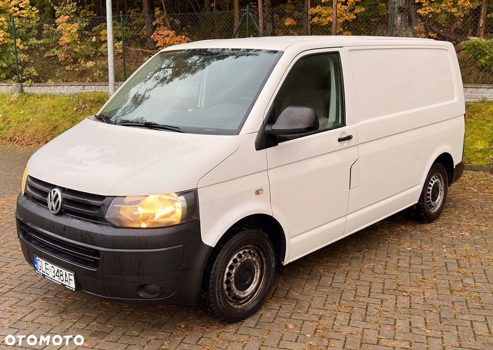 Volkswagen Transporter - 2