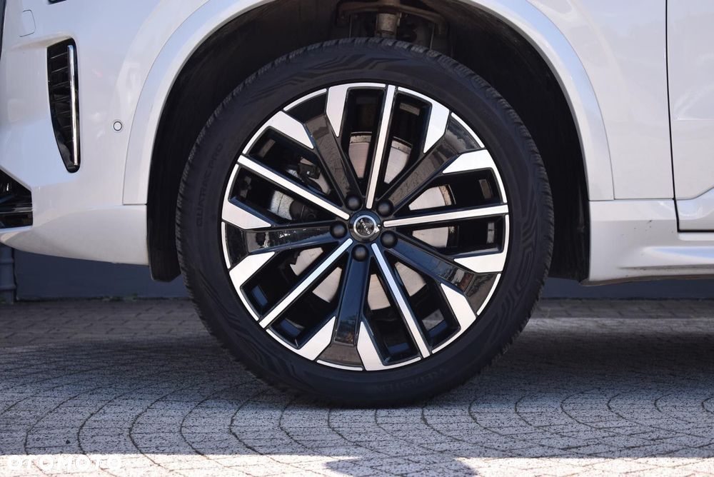 Volvo XC 90 - 11