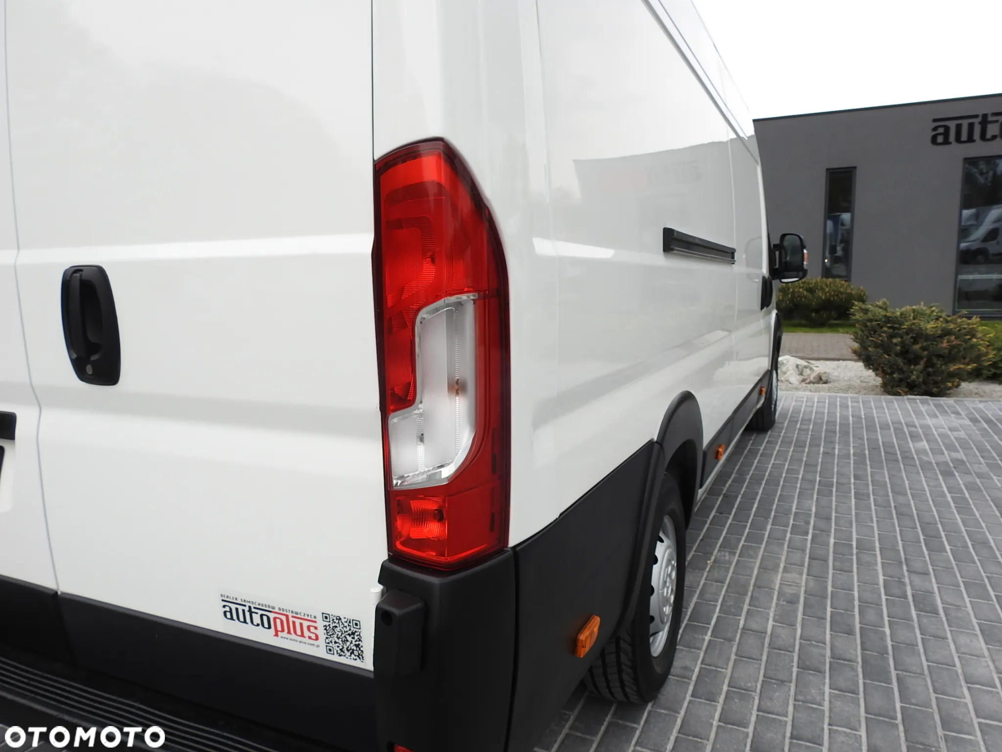 Peugeot BOXER FURGON CHŁODNIA 0*C TEMPOMAT NAWIGACJA KLIMATYZACJA 135KM [ S45902 ] - 23