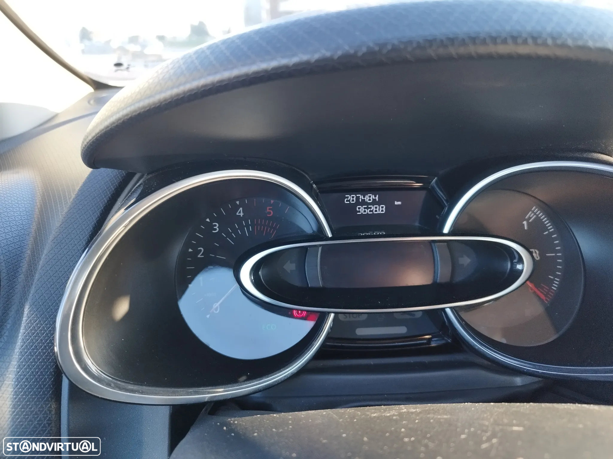 Renault Clio Sport Tourer (Energy) dCi 90 Start & Stop EDC INTENS - 11