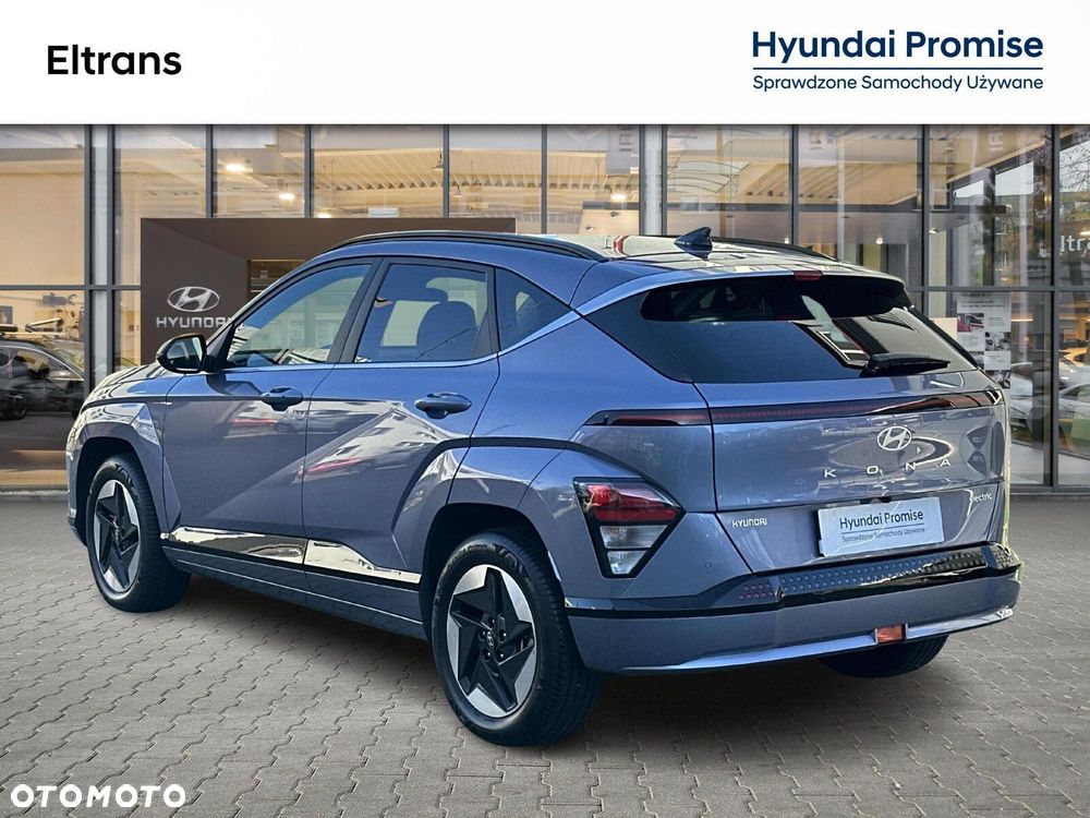 Hyundai Kona 64kWh Executive - 4