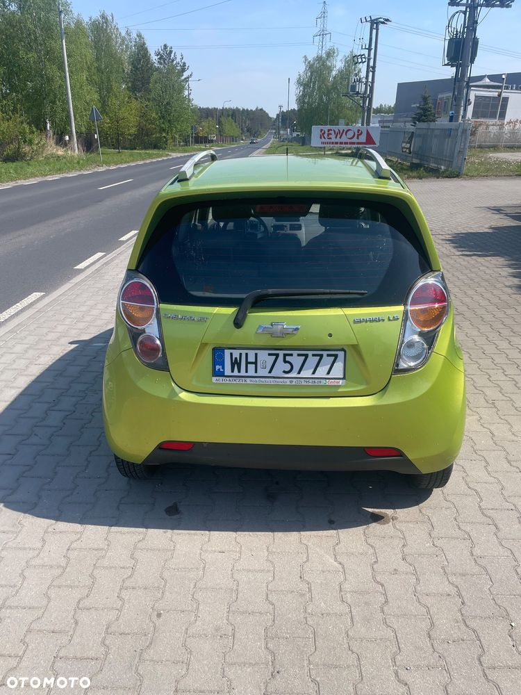 Chevrolet Spark 1.0 LS - 4