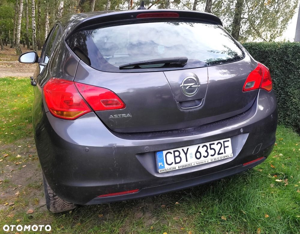 Opel Astra III 1.6 Enjoy - 12