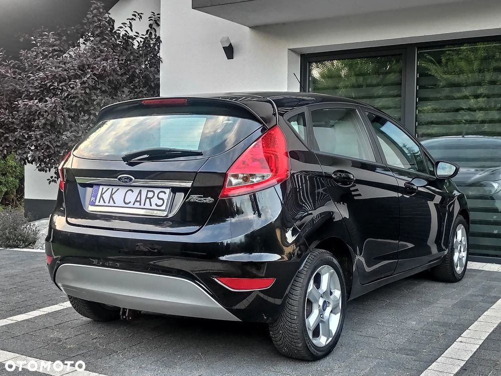 Ford Fiesta - 7