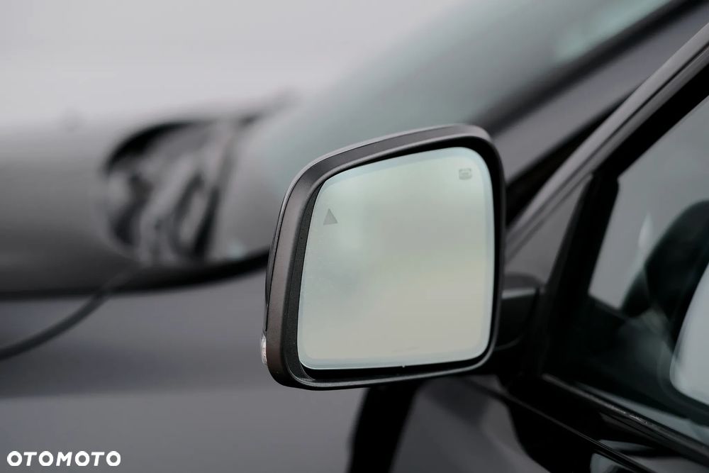 Jeep Grand Cherokee - 4